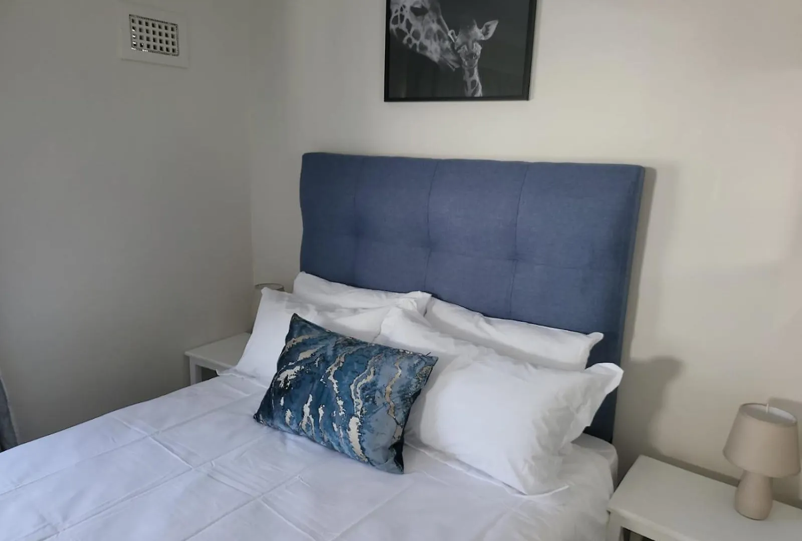 La Bella Vida Self Catering Apartments Bellville