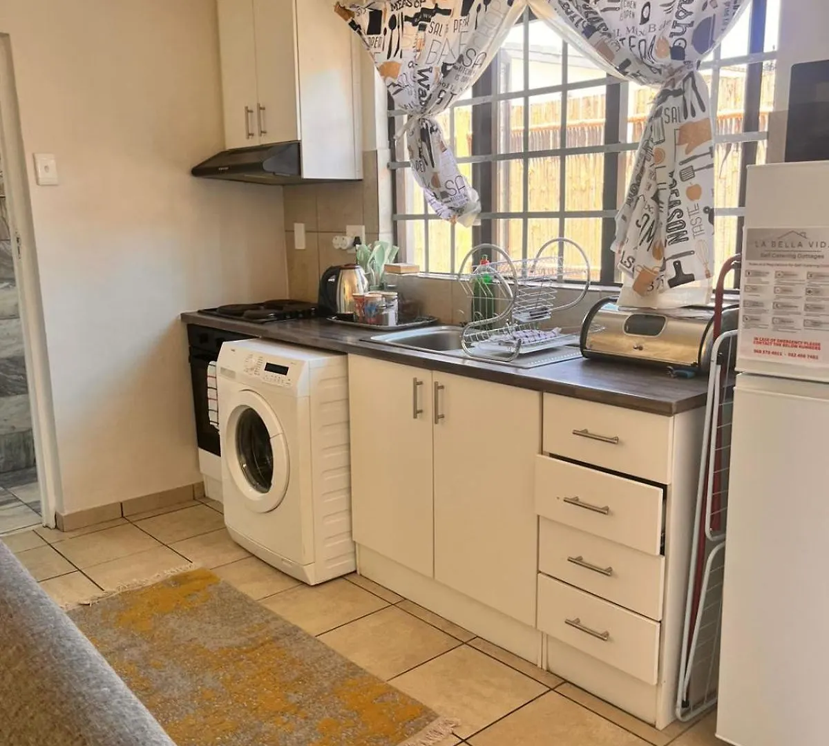 La Bella Vida Self Catering Apartments Bellville