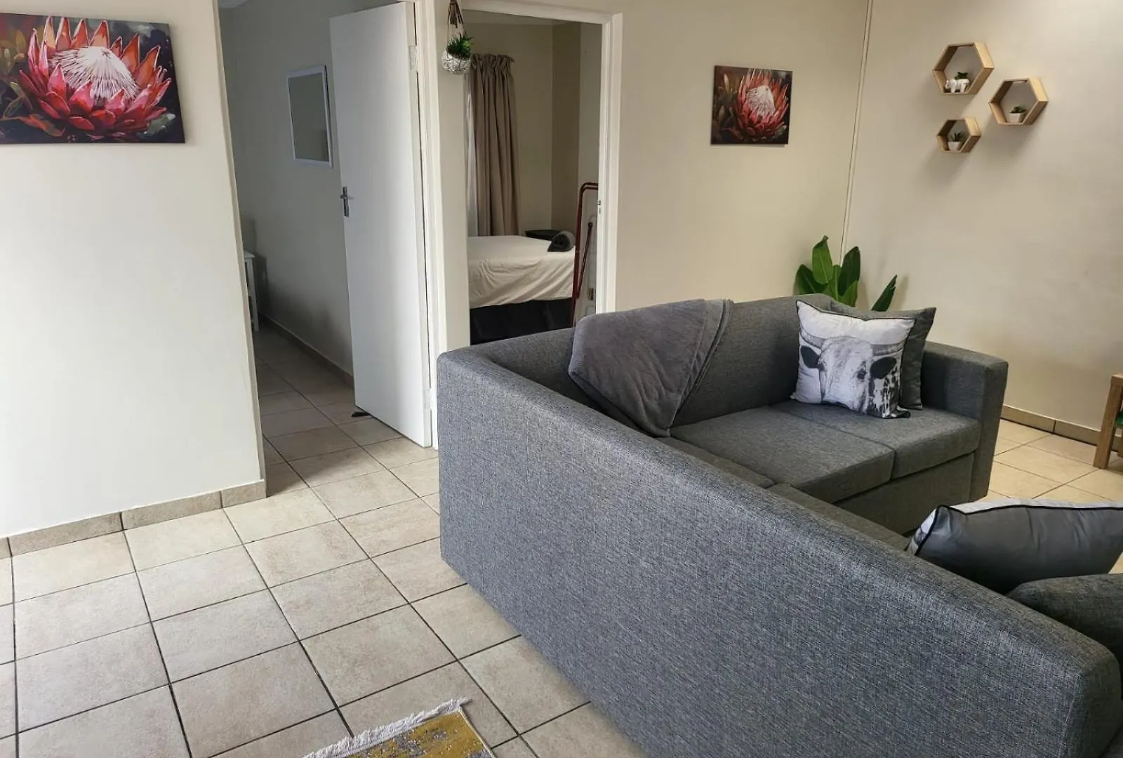 La Bella Vida Self Catering Apartments Bellville