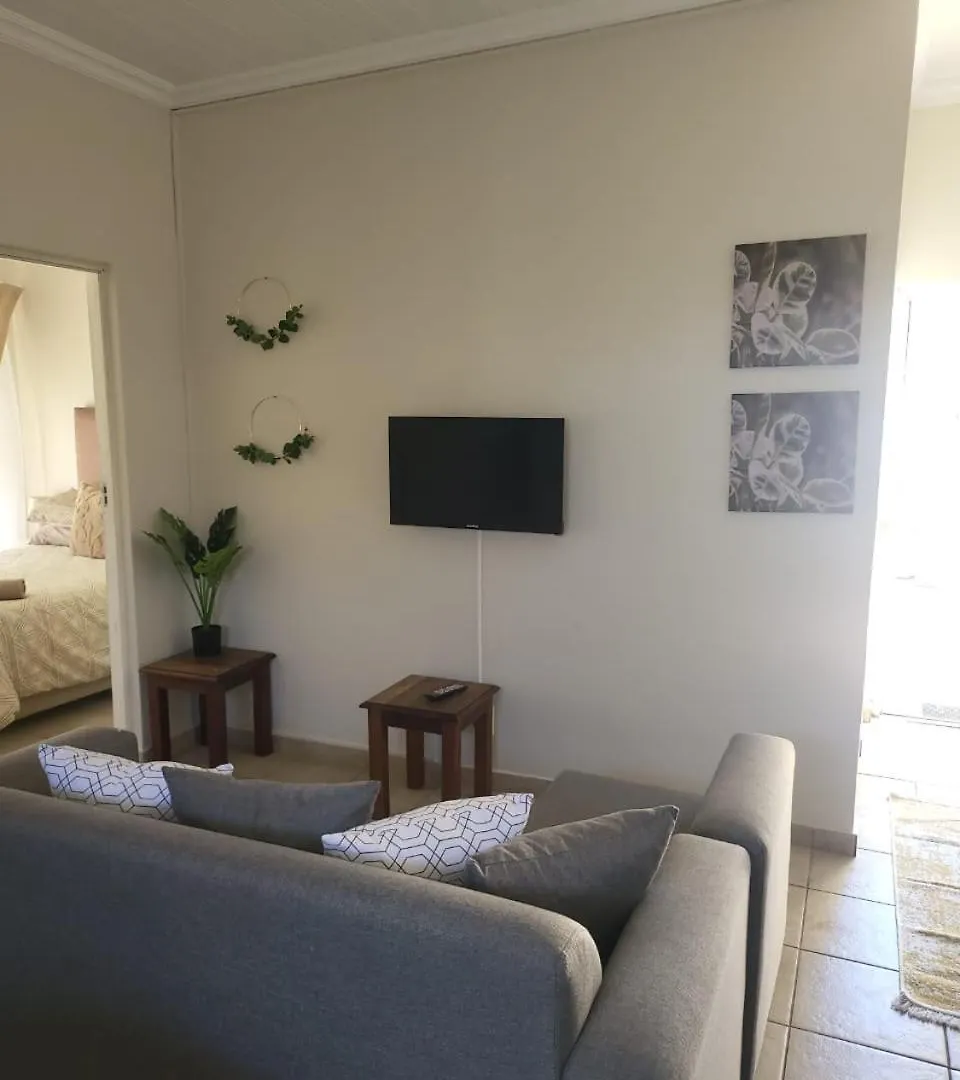 La Bella Vida Self Catering Apartments Bellville