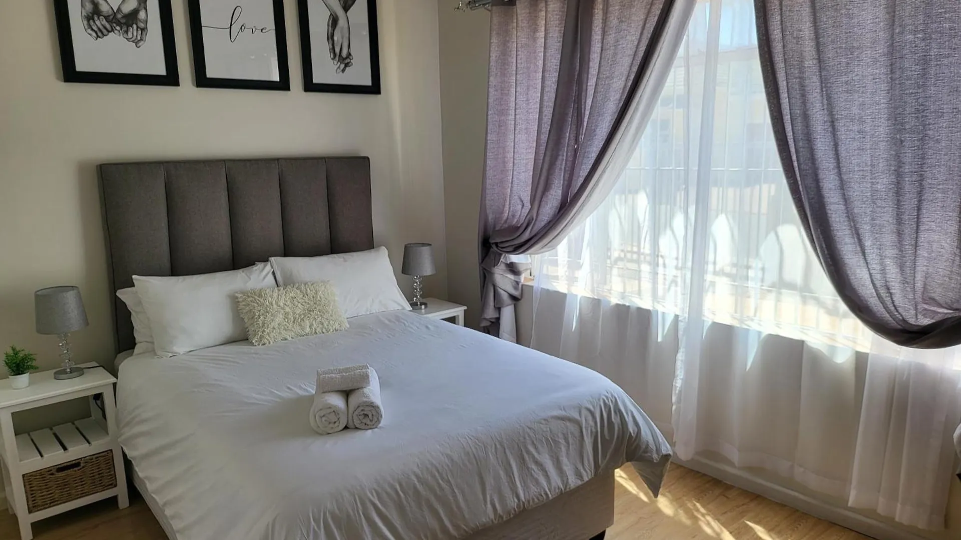 La Bella Vida Self Catering Apartments Bellville